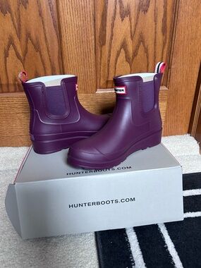Hunter Tabitha Chelsea Rain Boots in Plum